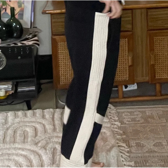 vintage y2k ecuadorian black and white cotton embellished joggers sz large - Picture 14 of 14